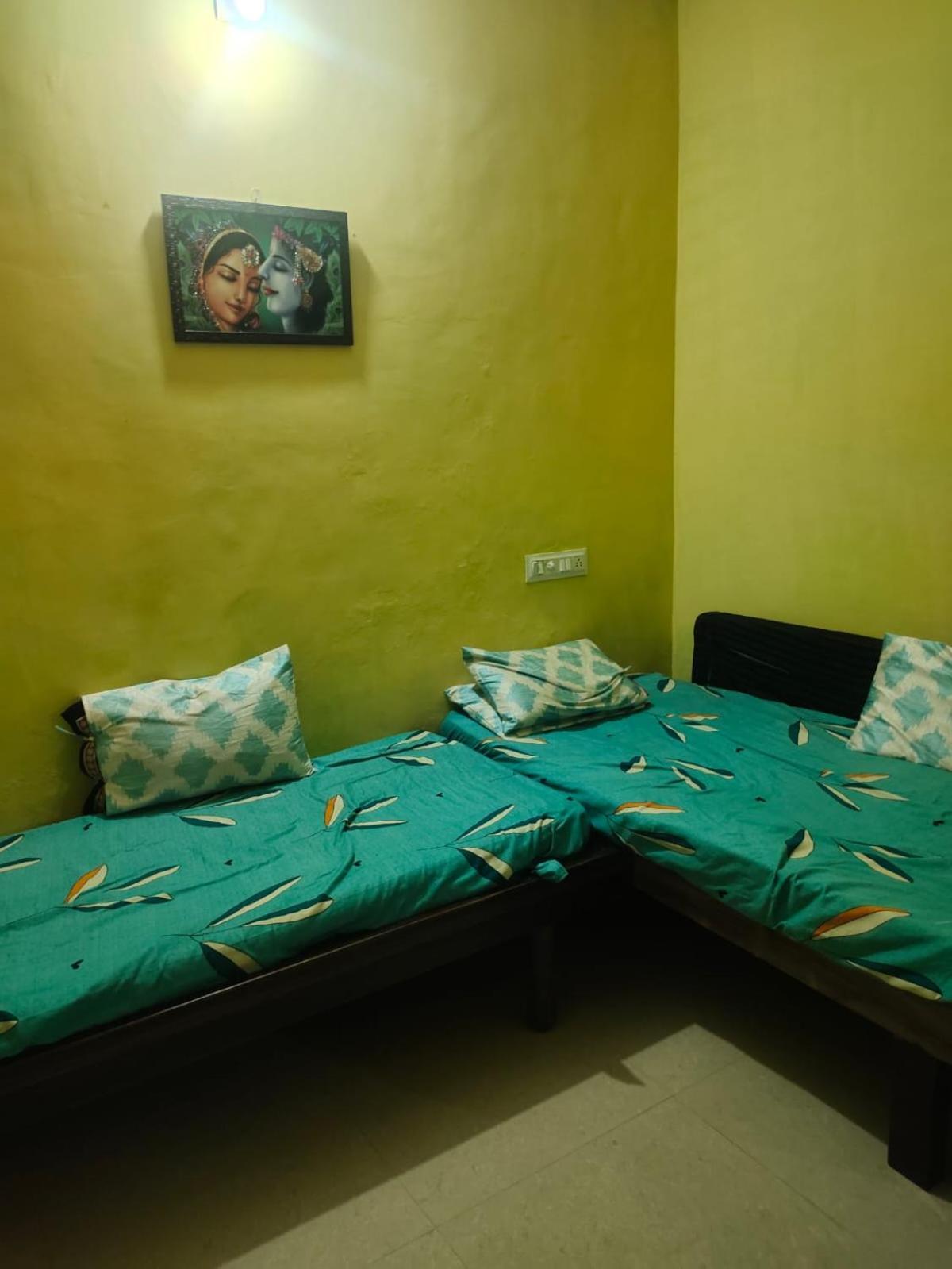 Dwarka Home Stay 2 Only Family Экстерьер фото